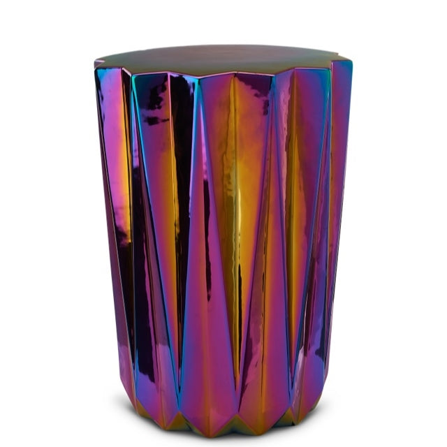 Kruk Oily Folds