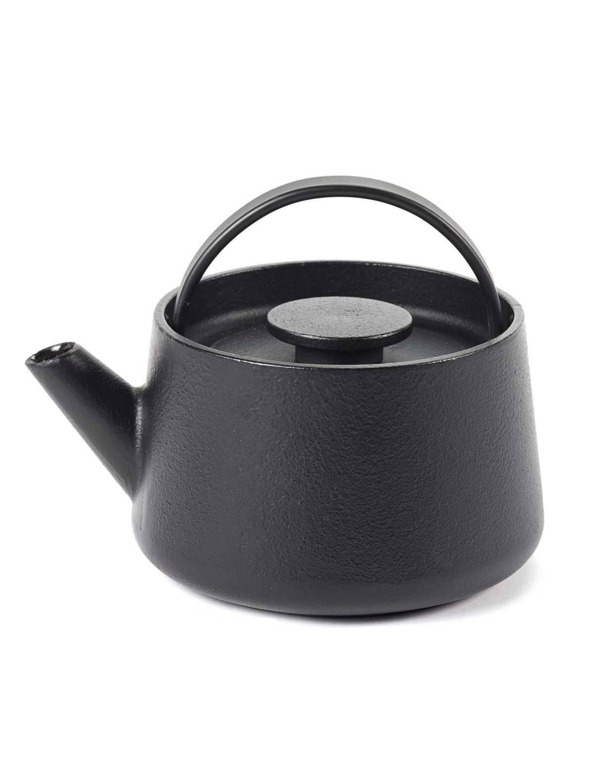 Tea Pot M Cast Iron